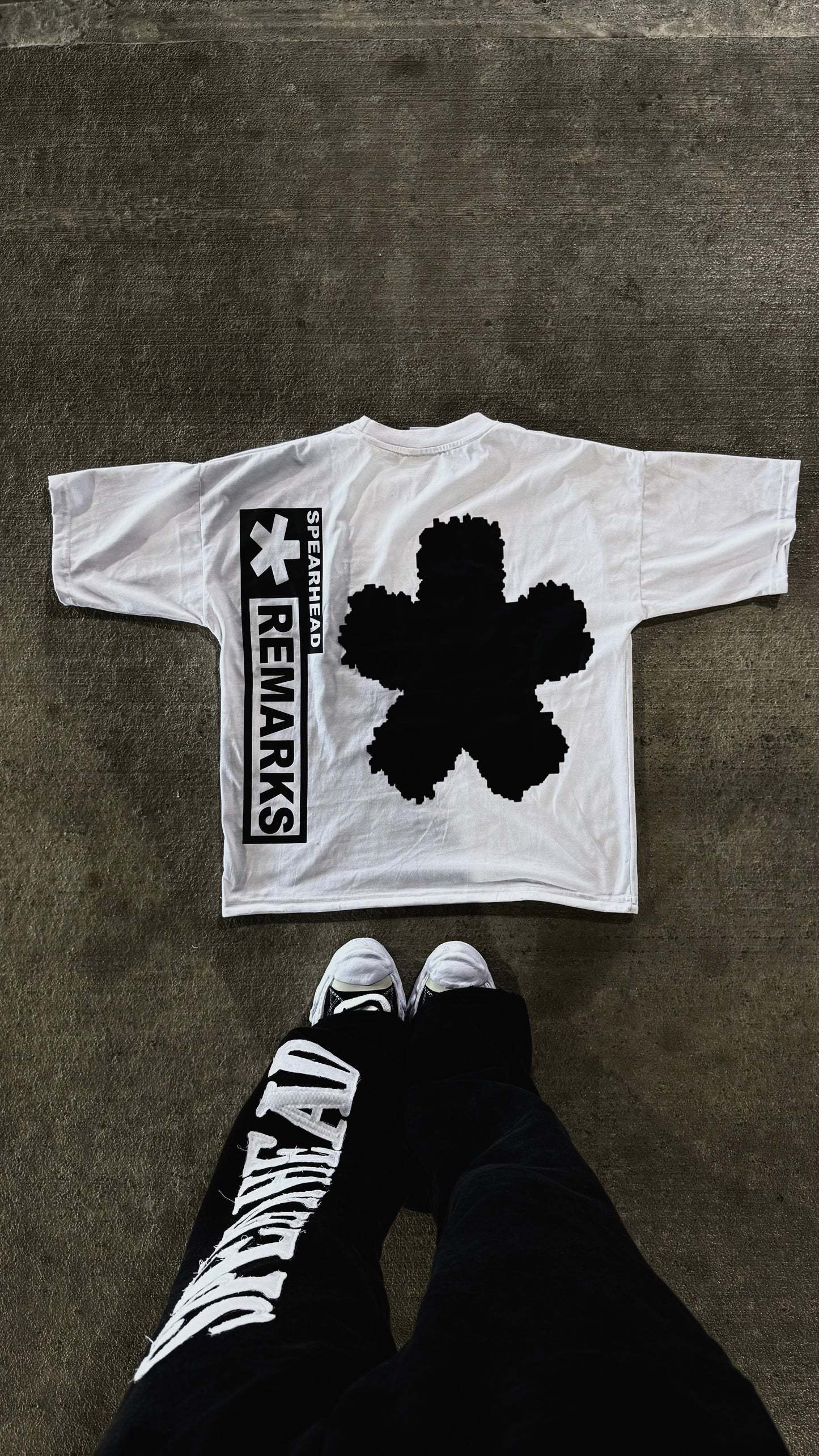 WHITE STREET BABY TEE